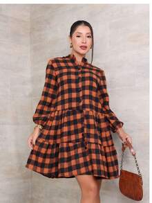 Long-Sleeved Plaid Dress With Buttons. - 橘色 - 查看 3