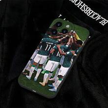 Un Jugador de Fútbol Levanta la Mano en Señal de Apoyo - Diseño Resistente| Protección de la cámara| A prueba de golpes y resistente a caídas| Antideslizante Mate| Lujo Sutil, Impresión UV Adecuada para iPhone 17/16/15/14/13/12/11/Xs/Xr/X/7/37/Plus/Pro/Max - Funda Suave de TPU Negra, Ofrece Protección Contra Impactos, Perfecta para Regalos, Eventos de Halloween. - Color mixto 1 - Ver 5