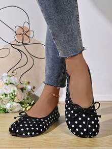 2026 Spring/Autumn New Toe Separator Shoes, Polka Dot, Tabi Shoes, Women's Flat Low Vamp Ballet Shoes, Slip-On Fashion Granny Shoes - Black and White Polka Dots - View 5