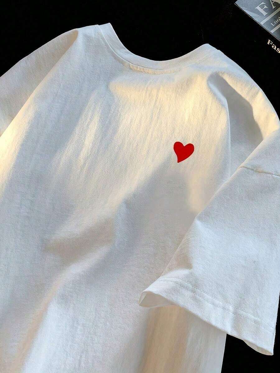 New Lightweight Summer Shirts For Women, Casual Printed Blouses For Ladies, Black Camisole With Red Heart For Men - Soft Everyday Camisole, Machine Washable Summer Shirt, Minimalist Casual Top, Simple Design, Comfortable Fabric, Short Sleeves For Young Adults, Suitable As A Gift. Women's T-Shirt. Elegant Blouses. Boho Chic. Soft, Breathable, And Comfortable Women's Top, Ideal For Spring, Summer, And Autumn, Perfect For Vacations, Travel, And Everyday Wear. - 白色的 - 查看 1