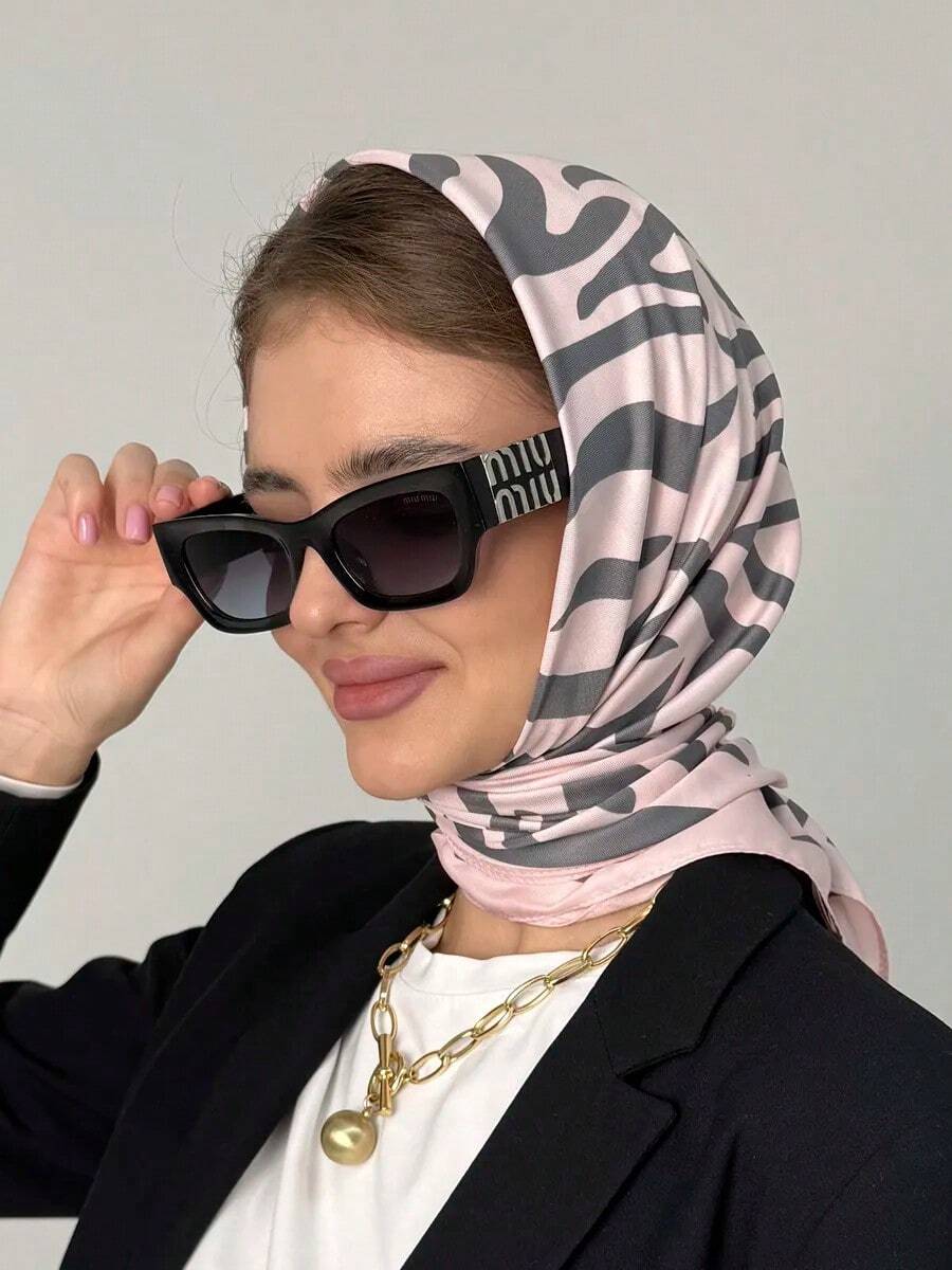 Women's Large Square Satin Scarf 90x90 Elegant Fashion Bandana For Hair And Neck - L7-rosa - 查看 1