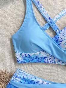 Bộ bikini mới, thời trang, gợi cảm, thanh lịch với họa tiết hoa, chất liệu vải trơn, dây đeo chéo phối màu tương phản, thích hợp cho bãi biển, hồ bơi và kỳ nghỉ. - Họa tiết da báo xanh - Xem 5