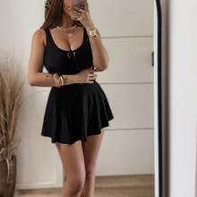Traje de baño de una pieza, sencillo, de color sólido y versátil, con lazo frontal TK069 - Negro - Ver 5