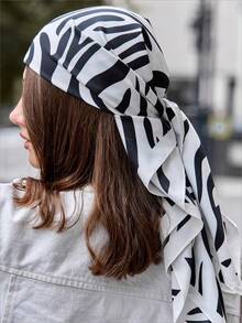 Women's Large Square Satin Scarf 90x90 Elegant Fashion Bandana For Hair And Neck - L7-branco - 查看 8