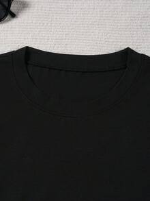 Women's Casual Black T-Shirt - Oasis Style With Embossed Letter Print, Short Sleeves And Round Neck, Made Of Stretchy Fabric, Perfect For Everyday Wear In Spring And Summer - 黑色 - 查看 3