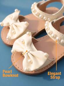 1 Pair 2026 Summer Girls' Soft Sweet Style Flat Sandals, Decorated With Pearl Bows And PU Material, Featuring Hook And Loop Closure And Open Toe Design, Suitable For Daily Wear Or Outdoor Play - Beige - View 5