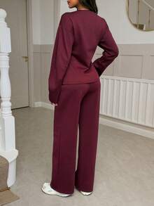Setelan Sweatshirt dan Celana Panjang Sedang dengan Pinggang Ramping untuk Wanita, Warna Abu-abu. - Burgundy - View 3