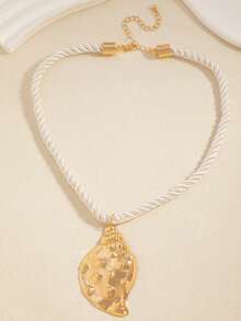 1pc Gold Seashell Pendant Necklace With Thick Rope, Suitable For Daily Wear - Gold - View 3
