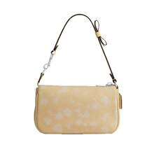 Coach Women's Nolita 19 Bag - 水洗黃 - 查看 6