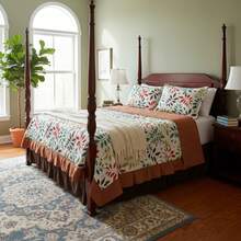 3-Piece Bedding Set: Double-Sided Printed Comforter With Bed Skirt + 2 King Size Pillowcases - 阿爾巴/謝德倫 - 查看 1