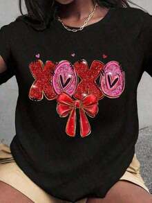 New Summer 2026 Collection: Romantic And Cute Women's T-Shirt With Sparkling Heart And XOXO Bow Design, Red Ribbon Detail, Western Style For Celebrations And Vacations. Graphic T-Shirts For Men And Women, Summer Clothes, Summer Tops, Casual Loose Short Sleeve Graphic T-Shirts, Cool Summer Clothes For Women. - 黑色 1 - 查看 1