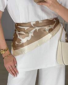 Women's Large Square Satin Scarf 90x90 Elegant Fashion Bandana For Hair And Neck - L6-Cáqui - 查看 5
