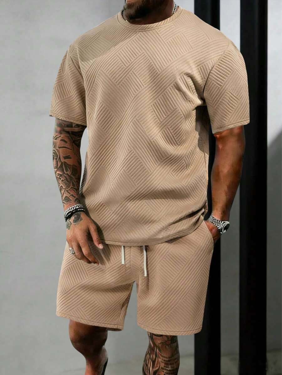 Set de 2 piezas de ropa deportiva para hombre con estampado hawaiano de colores brillantes, que incluye top de cuello redondo de manga corta y pantalones cortos para primavera y verano - Caqui - Ver 1
