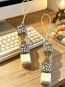 1 pieza Colgante de bolso con estampado de leopardo, un carácter de dopamina, cuatro botones de descompresión de estilo Ins, silencioso y crujiente, para presionar con la yema del dedo - Bolsas - Ver 3