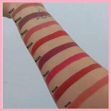 Ruby Rose Glass Bullet Lipstick, Velvety, Viralized Satin Finish - 02 - 查看 4