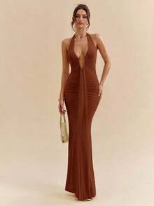 xheSHEIN  Vestido maxi elegante con cuello halter y escote profundo en V, de color amarillo crema, para mujer, para primavera/veranoxhe - Óxido marrón - Ver 6
