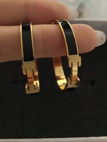 2pcs Elegant H-Shape Hoop Earrings, Titanium Steel Material, Suitable For Daily, Work And Formal Occasions - H-shaped Earrings - View 9