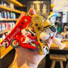 SNOOPY 1pc  Keychain Pendant, Cute Bag Charm Accessory, Perfect Small Gift For Fans, Family And Friends, Top Choice Gift For Girlfriend/Couple, Summer Vibe Daily Matching Accessory [Random Style] - Multicolor - View 2