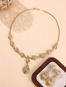 2pcs/Set Perhiasan Pengantin Gaya Istana Eropa Emas dengan Batu Permata Hijau, Anting Liontin Pernikahan & Kalung Kerajinan Berongga, Aksesoris Pengantin - MultiWarna - View 2