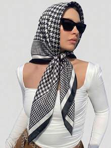 1 chiếc khăn vuông in họa tiết răng cưa đen trắng, khăn bandana bằng satin, khăn trùm đầu và khăn quàng cổ đa năng dành cho nữ. - JSC480-01 - Xem 2