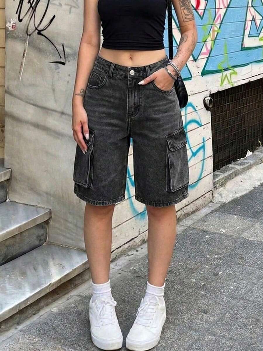 女款夏季休閒日常通勤時尚街頭翻蓋口袋牛仔短褲 黑色 - 黑色 - 查看 1