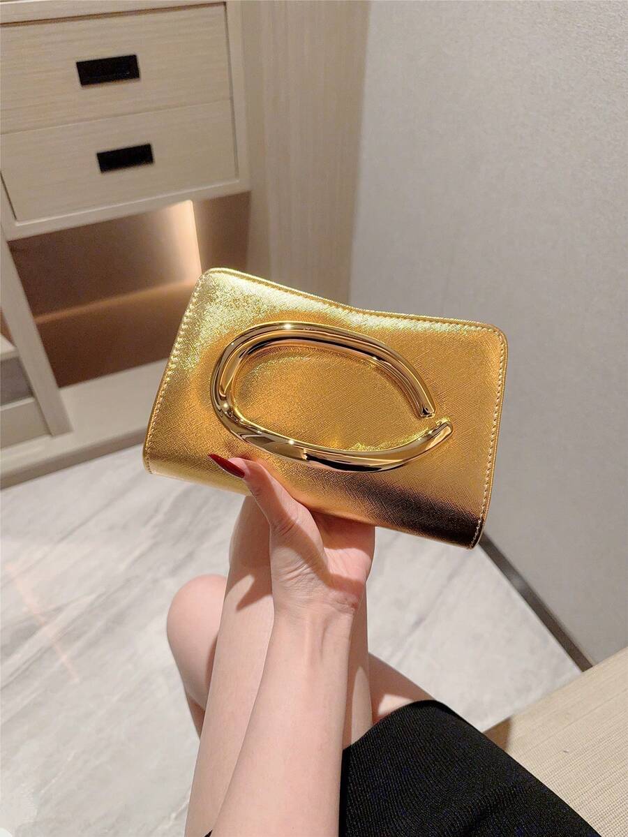 1 pieza Bolso de mano tipo clutch con decoración metálica de estilo europeo y americano, bolso de mano metálico brillante para mujer, sensación de lujo elegante para vestido de noche, fiesta, boda, baile de graduación, gala, diseño de cuero romántico con cadena metálica