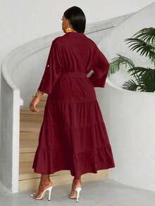 Maweii Vestido largo elegante de manga larga con cuello en V, botones delanteros, cinturón y volantes en el bajo para mujeres de talla grande - Burdeos - Ver 2