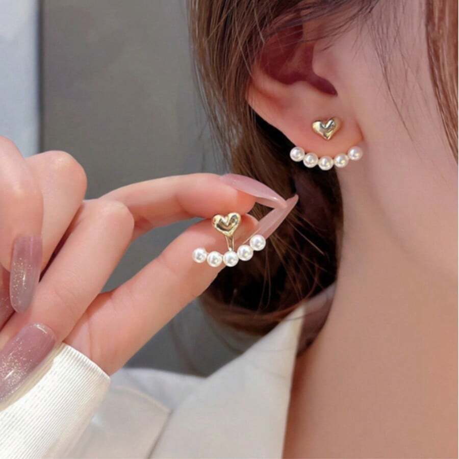 1 đôi bông tai đính ngọc trai giả hình trái tim có thể đeo hai mặt và 1 đôi bông tai thả hình trái tim bằng ngọc trai giả. - Vàng - Xem 1