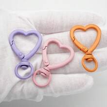 5 piezas Anillos de llave con broche de langosta en forma de corazón giratorio de colores, conector de resorte, hebilla de resorte en forma de corazón rojo pequeño, accesorios de joyería DIY, anillo abierto de corazón esmaltado para llavero, adecuado para bolsos, correas de perro, llaves, fabricación de joyería DIY - llavero de amor - Ver 7