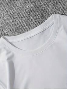 A Disney Men'S T-Shirt Featuring A Toy Story Design, This Short-Sleeve Tee Has A Round Neck And Is Comfortable And Breathable, Perfect For Casual Wear And Sports. Ideal For Spring And Summer - trắng - Xem 5