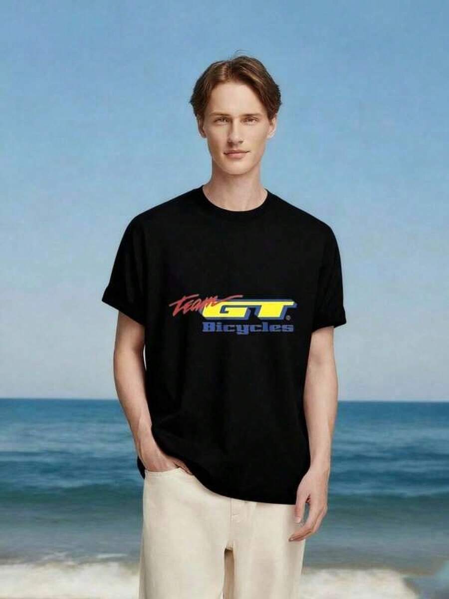 Men's Black T-Shirt With GT Bicycle Graphic Print - Casual Summer T-Shirt, Regular Fit, Crew Neck, Short Sleeve, Lightweight And Breathable Fabric, Perfect For Outdoor Activities, Casual Wear, Outerwear | Casual Style | Breathable Fabric - 黑色 - 查看 1