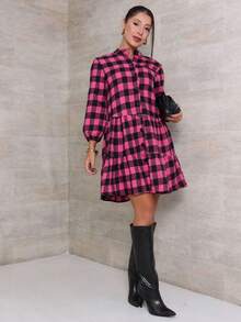 Long-Sleeved Plaid Dress With Buttons. - Rosa Fucsia - Ver 1