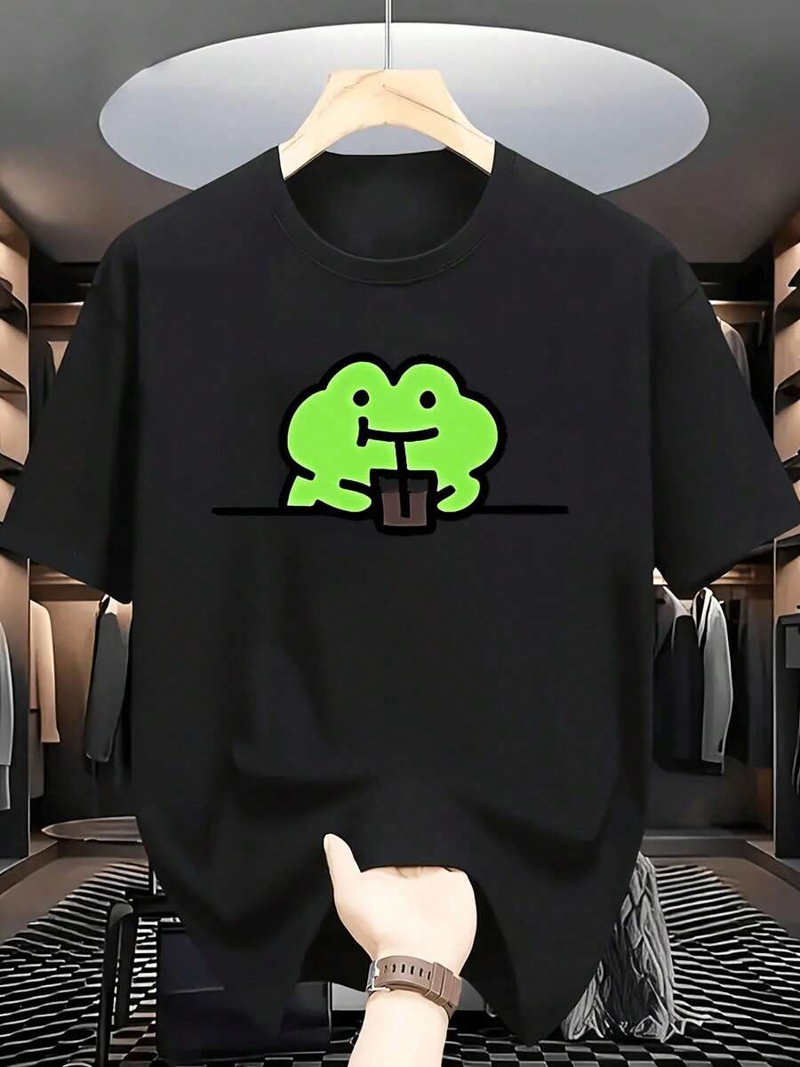 A Black Short-Sleeved T-Shirt With A Cartoon Frog Print, Designed In An Easy And Cute Style, Perfect For Casual And Comfortable Everyday Wear, Suitable For Both Men And Women. - 黑色 - 查看 1