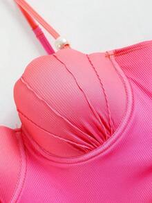 Swim Oasis Conjunto de traje de baño de 2 piezas de moda alta para mujer con falda ajustado con abertura lateral fruncida, ajustable con doble tirante y diseño de concha con degradado de color para primavera/verano - Rosa Fucsia - Ver 6