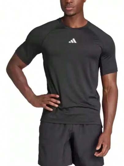 Adidas Áo thun nam tay ngắn cổ tròn, dáng ôm, thoáng khí, thoải mái, thích hợp cho phong cách thể thao thường ngày.