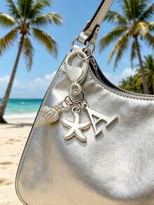 Chaveiro Boho Prateado com Inicial, Concha e Estrela-do-Mar, Chaveiro Personalizado com Letras de A a Z, Pingente para Bolsa com Estética de Férias na Praia, Joia Costeira para Bolsa, Mochila, Carteira e Chaves do Carro. Acessório Boho de Verão para Mulheres, Meninas e Amantes da Praia. Perfeito para Viagens, Férias, Uso Diário e Looks de Resort, Presente Ideal para o Verão de 2026, Aniversário, Formatura, Dia dos Namorados e Presentes de Amizade. - Multicolorido - Ver 7