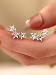 1 Pair S925 Sterling Silver Zirconia Inlaid 3-Flower Stud Earrings, Women's Light Luxury Niche Exquisite Elegant High-End Accessory, Sweet Gentle Atmosphere, All-Season Suitable Floral Ear Jewelry Gift - Flowers - View 7