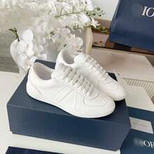 Zapatos casuales unisex, talla 36-45, zapatos casuales de mujer y zapatos deportivos de hombre, zapatos planos de suela blanda con cordones, zapatos cómodos y livianos de hombre para uso diario, de corte bajo,,,,,Etiqueta y caja originales, zapatillas de entrenamiento alemanas para hombre de la marca D, transpirables y cómodas, calzado deportivo casual, de cuero genuino, zapatillas modernas y versátiles. - 2 - Ver 6