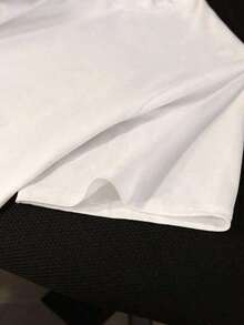 One Piece Men's Casual Short-Sleeved Round-Neck Printed T-Shirt, Manfinity Dauomo. - 白色 - 查看 3