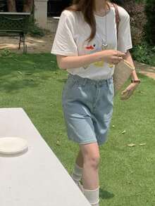 Women's Casual T-Shirt With Round Neck, Short Sleeves And Cartoon Embroidery, Cute Summer Tops, Graphic Tees, For Teachers - Vintage Street Style Unisex Loose Cotton Short Sleeve Crew Neck T-Shirt Blouses For Women. Blouses. Casual Blouses For Ladies. - 白色的 - 查看 2