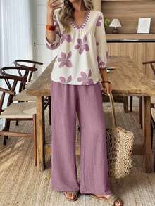 Elouméa Conjunto de 2 piezas de blusa de manga corta con cuello en V y estampado floral, y pantalones holgados, ropa casual de vacaciones, primavera/verano - Multicolor - Ver 1