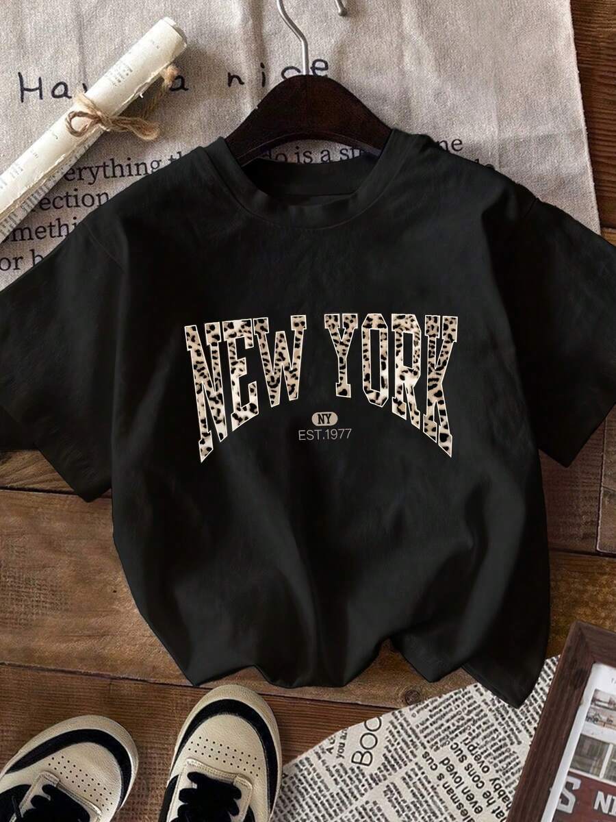 Fashionable Printed T-Shirt For Women, New Style - Black - View 1