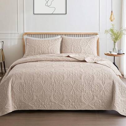 Whale Flotilla Soft Queen Quilt Bedding Set For All Seasons, Vintage Damask Ultrasonic Full Size Quilts Set, Lightweight Reversible Bedspread, Coverlet, Bed Cover With 2 Pillow Shams, Brich Beige