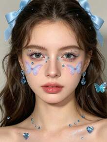 1 pieza Pegatina de rostro con lazo azul y mariposa, Calcomanía de strass para aclamación de conciertos de estrellas, Pegatina de decoración de rostro con strass autoadhesiva, Pegatina de aclamación de conciertos azul, Pegatina de lazo y strass, Pegatina de decoración de rostro autoadhesiva - Multicolor - Ver 2