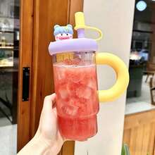 可愛卡通娃娃手把保溫杯 900ml 大容量水壺,附可拆式茶濾、清潔刷,可重複使用,適合旅行、運動、健身、辦公室、露營及各種場合,防漏防塵吸管蓋,密封防漏設計,不漏水,吸管附防塵塞 - 冰霸盃 - 查看 12