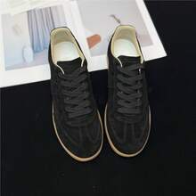 Zapatos casuales unisex, talla 36-45, zapatos casuales de mujer y zapatos deportivos de hombre, zapatos planos de suela blanda con cordones, zapatos cómodos y livianos de hombre para uso diario, de corte bajo,,,,,Zapatillas de entrenamiento alemanas para parejas, zapatillas blancas retro versátiles, nuevo modelo 2026, zapatillas deportivas casuales de suela plana, cómodas y elegantes. - Combinación de colores gris y blanco - Ver 9