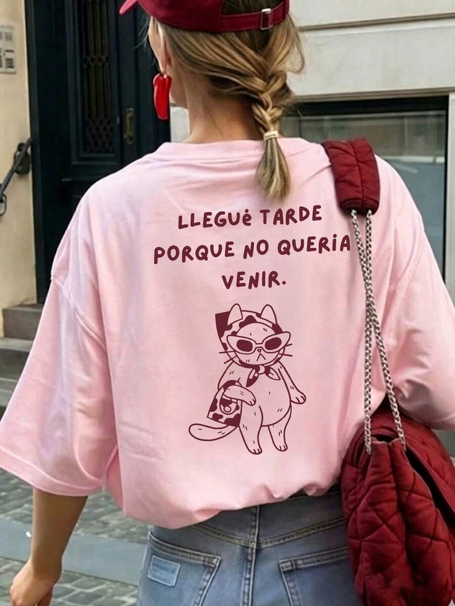 Oversized Drop Shoulder Tee With Spanish Text And Cool Cat Print. Funny And Stylish Streetwear, Soft And Comfy For Daily Casual Wear. - Pink - View 1