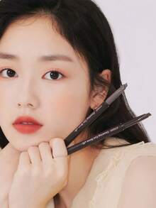 ETUDE Drawing Eye Brow 05 灰色 三角精準筆尖，打造自然毛髮感線條，防暈染防水，持久粉質觸感，可疊加顯色，適合定義清晰且柔和的眉毛，韓國彩妝，K-Beauty 節日禮物，0.25g/0.01oz - 05 - 查看 9