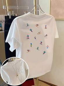 Short-Sleeved T-Shirt, 100% Cotton, With Front And Back Print -  Ski And Winter Sports Print - Women's T-Shirt With A Modern Print For Spring/Summer, A Fashionable Item Suitable For All Seasons. Wear It As A Base Layer In Spring And Autumn, Or On Its Own In Summer. Unisex Style, Modern Heavyweight Cotton City Boy T-Shirt. - 白色 - 查看 6
