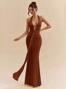 xheSHEIN  Vestido maxi elegante con cuello halter y escote profundo en V, de color amarillo crema, para mujer, para primavera/veranoxhe - Óxido marrón - Ver 8